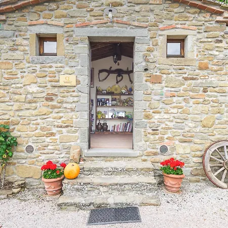 Вілла Casale Della Torre